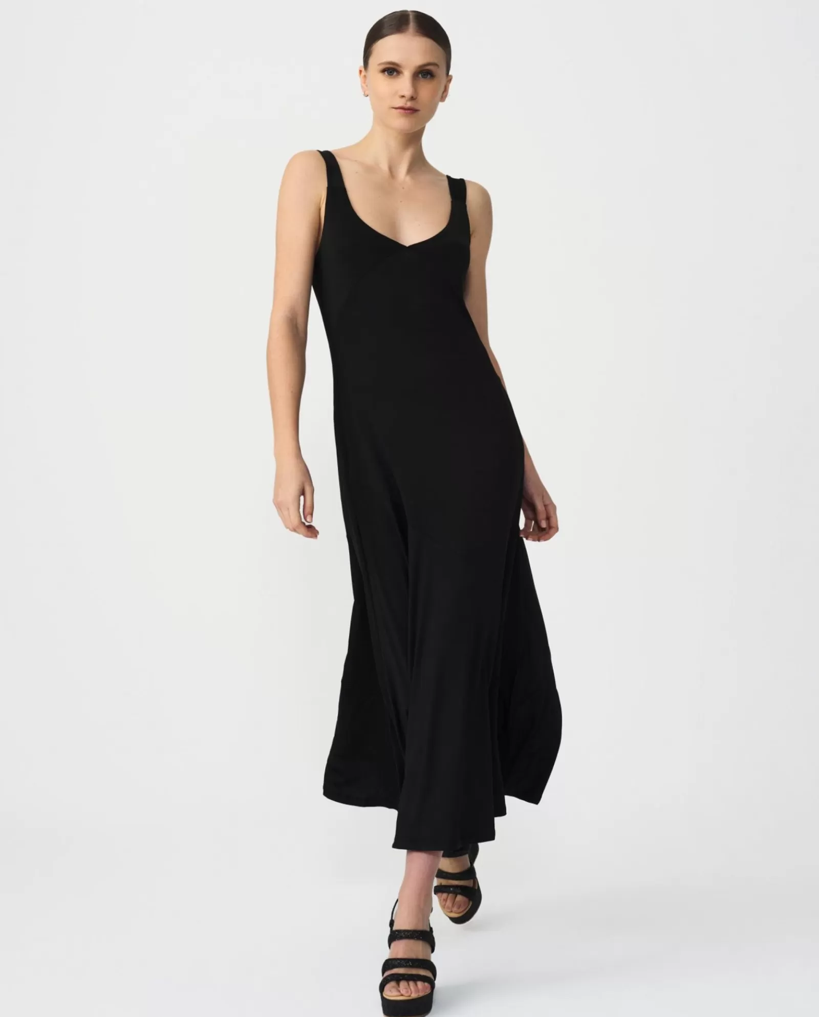 Vestido Midi Punto Negro^Cuplé Hot